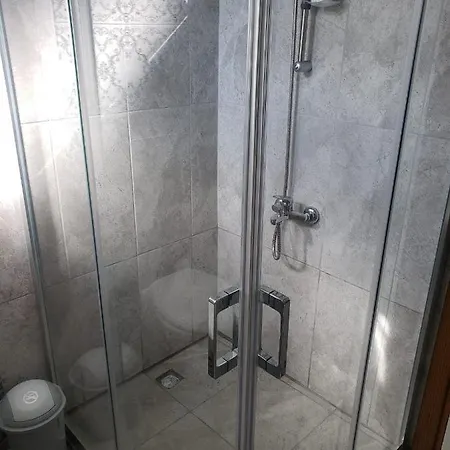 Lovely 1 Bedroom With Swimming Pool アパート *